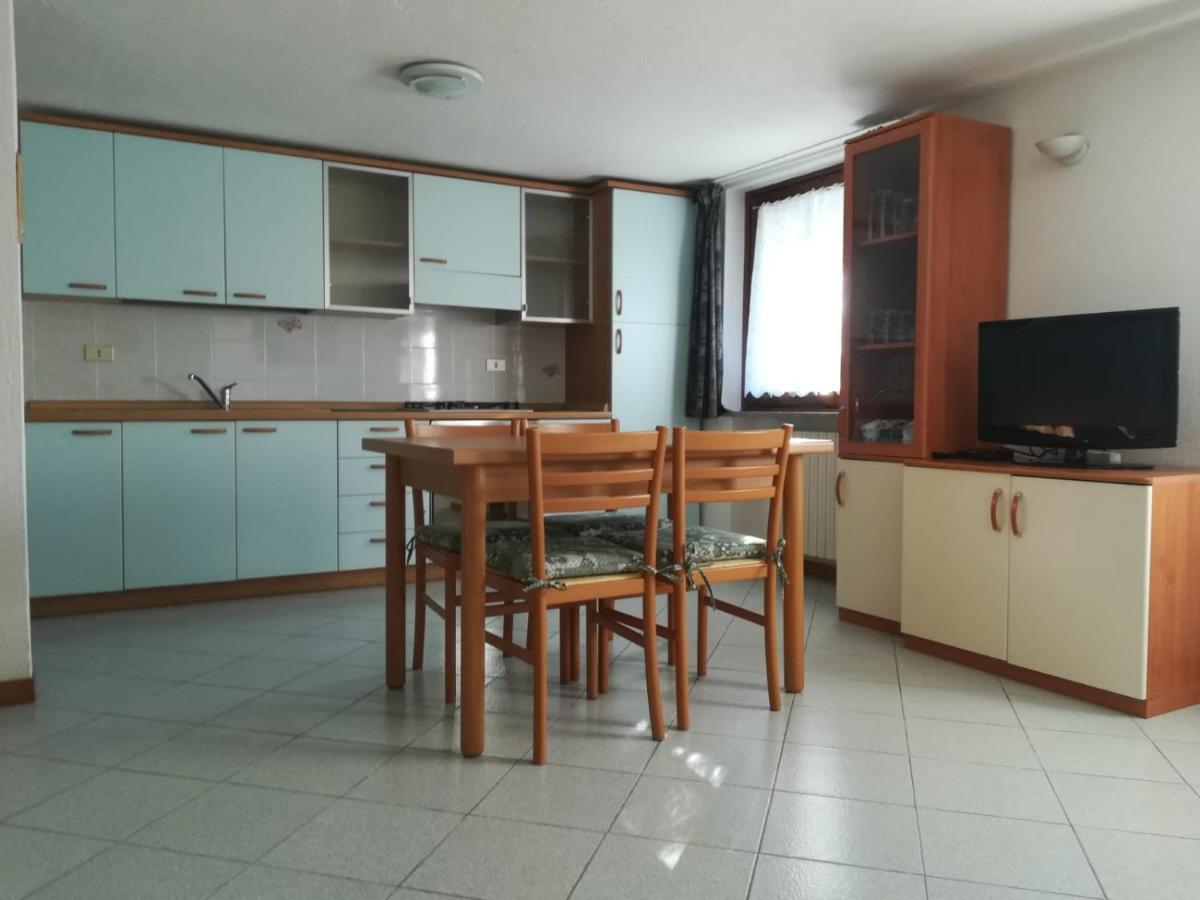 Appartamento Con Vista Chez Mary Roisan Exterior photo