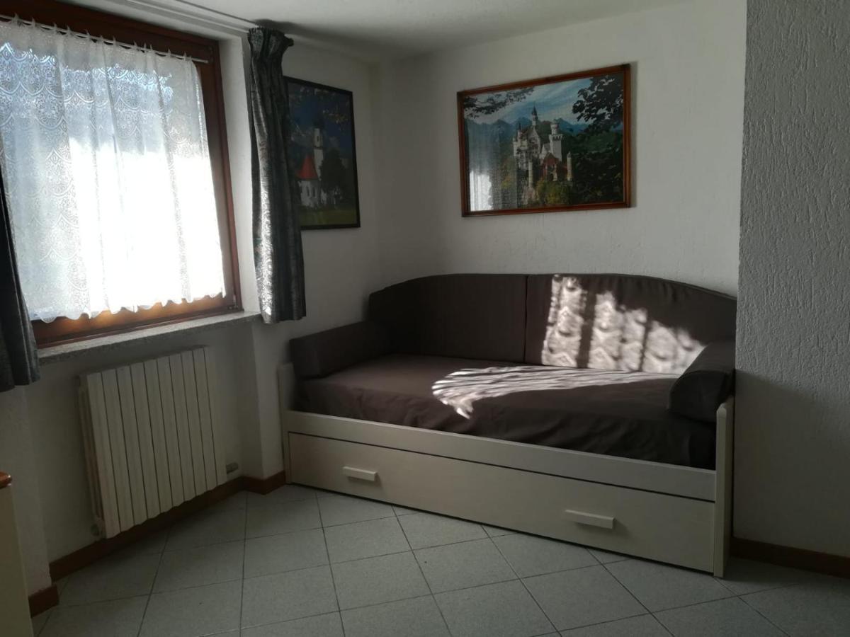 Appartamento Con Vista Chez Mary Roisan Exterior photo